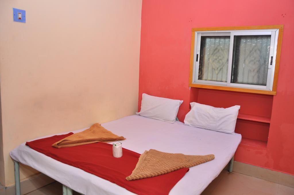 Manju Guest House Хампі Екстер'єр фото